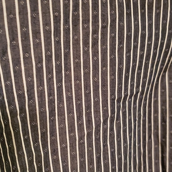 🎉 HP🎉 EXPRESS Men Textured Stripe Button Down Shirt size XXL - Picture 2 of 4